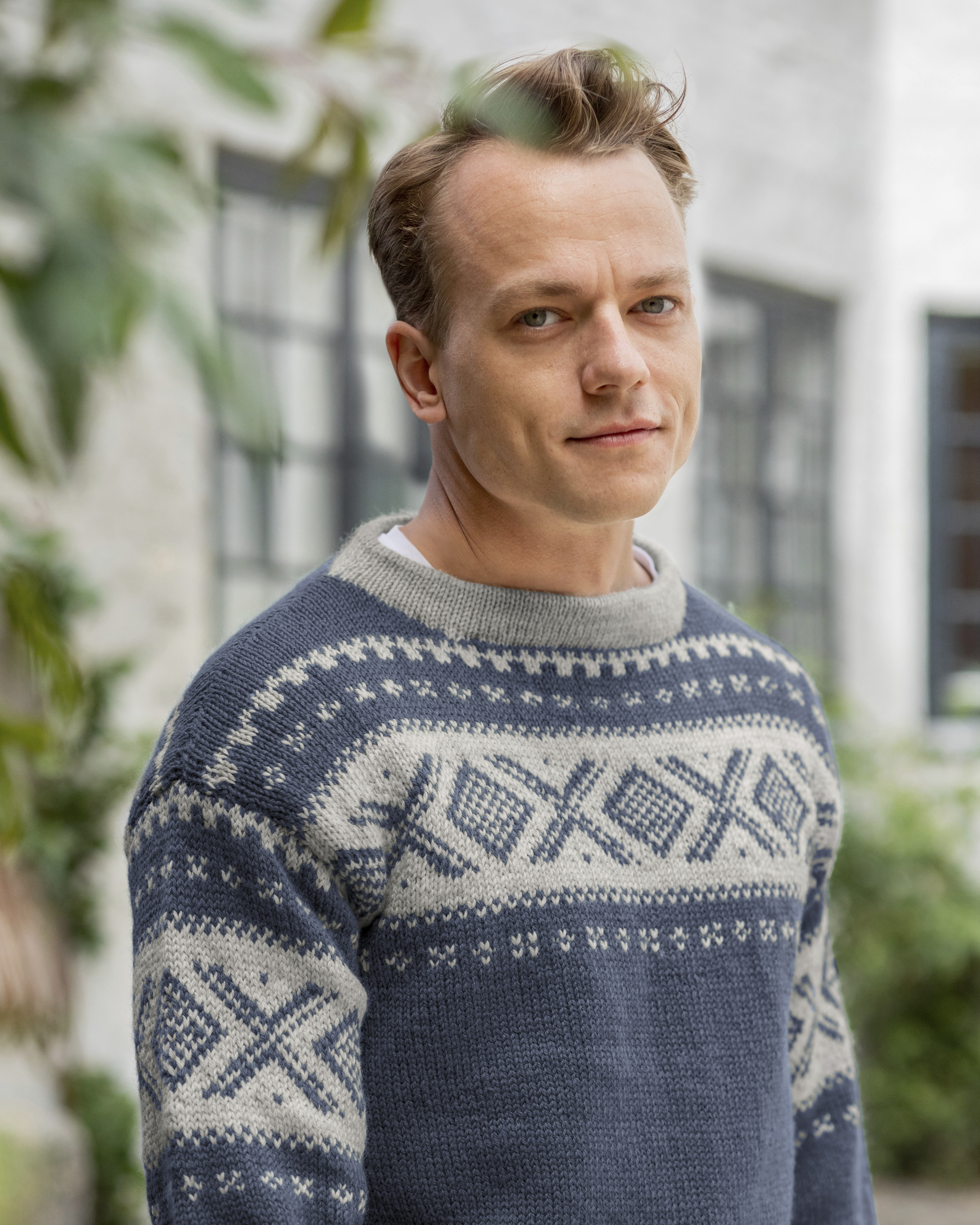 Fordeling dato modtage Strik: Sweater med rund hals | Familie Journal