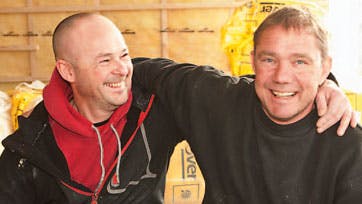 ? Transplantationen har fasttømret vores venskab for at bruge tømrersprog, siger Brian og Jens. Foto: Poul Anker Nielsen